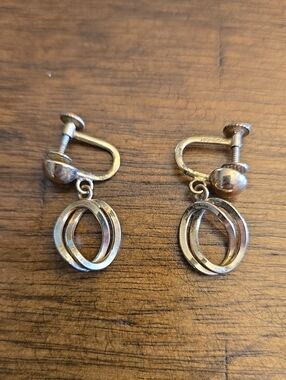 Vintage Double Hoop Clip-On Earrings in Gold Tone